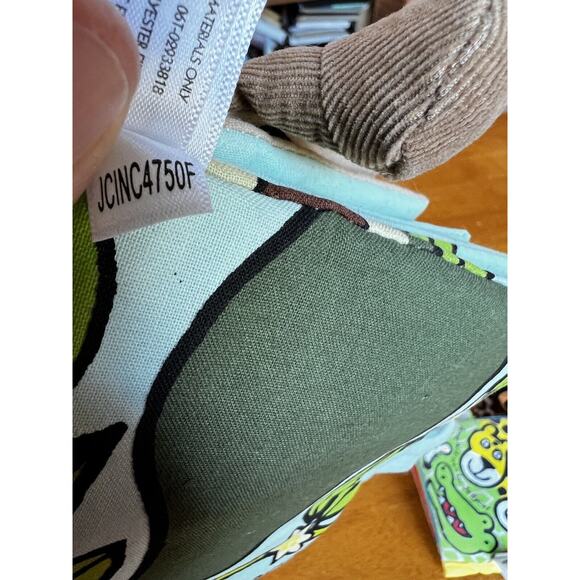 Jellycat Anne Wilkinson "Jungly Tails" with Tags Washable Sensory Cloth Book - Picture 5 of 5